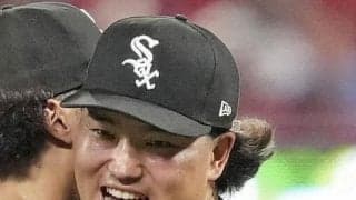 村上宗隆スーパープレーでも連敗阻止貢献「最後まで諦めないということが野球では大事」捕球後に難しい体勢から無人の三塁へ送球→走者をタッチアウトに
