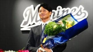 19年たっても「顔が変わらない」　イケメン引退の“衝撃記念グッズ”が「発想の勝利」