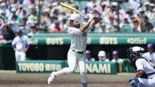 昨夏甲子園準優勝の日大三主将がリーグ戦初本塁打！1年春から主力として活躍