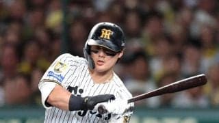 甲子園がＤｅＮＡ・相川監督に大ブーイング　ファウル判定がリクエストで死球に覆るとベンチを出る　抗議なら退場も…審判団は「確認がありましたので」