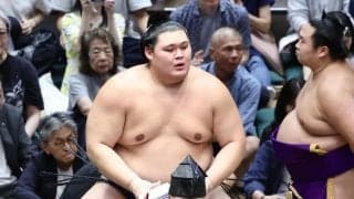 大の里、１敗守り単独首位　八角理事長「良くなってきている」浅香山審判部長「力強さがあった」