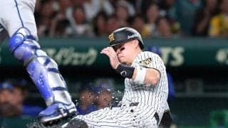 阪神　佐藤輝が足で追加点演出　解説が絶賛「よく走っていましたね」　高い意識を感じさせる好走塁に反響「流石の走塁。まじで足速い」「ヤバすぎる」