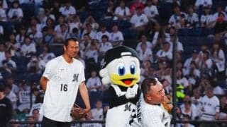【ロッテ】マリーンズOBの橋本将氏、渡辺俊介氏、久保康友氏、塀内久雄氏がセレモニアルピッチ