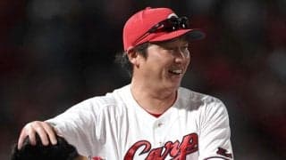 広島・新井監督　監督続投をオーナーから「託していただいている、やるしかない、頑張るしかない。という覚悟」一問一答