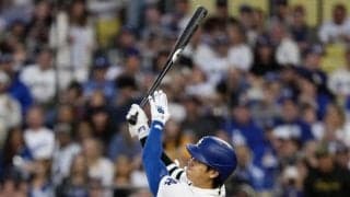 大谷翔平がセンターへ１１７メートル大飛球も　フェンス手前で失速　復活アーチならず本拠地が大きなタメ息