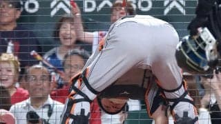 巨人痛恨連敗　ミス連発で勝機手放す　泉口が悪送球、大城は捕逸　広島４連戦負け越し　橋上監督代行「諦めるわけにはいかない」