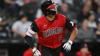 村上宗隆、菅野智之から34号　3試合ぶり豪快弾にシカゴ熱狂…PS進出決定翌日も“大暴れ”