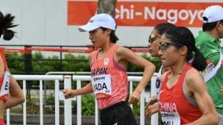 【女子マラソン】矢田みくに、22キロ付近で転倒に巻き込まれる　すぐに先頭集団へ復帰