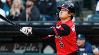 村上宗隆、菅野から1試合2発の大暴れ　34＆35号にシカゴ熱狂…日本人HR数歴代5位