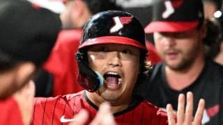 “村神”降臨！　村上宗隆、菅野智之から34号＆35号に「ここまで打ちまくるとは」ファンも衝撃