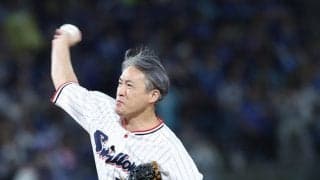 【ヤクルト】五十嵐亮太氏が今季初の神宮での始球式　興奮してかけ声忘れる「スイッチ入ってしまって」