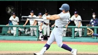 1年春に花巻東の出世番号「17」　滝沢選手が公式戦初本塁打