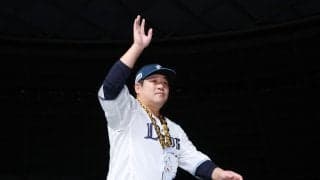 【西武】中村剛也は「一応インフル明けで…」と逃げるもサヨナラ打で一定量のウォーターシャワーが