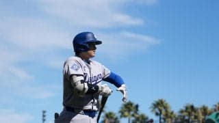 大谷翔平、第2打席まで快音響かず「ちょっと踏ん張りが弱いかな」NHK解説が指摘