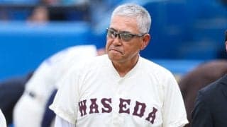バットフリップで「ベンチ外す」　小宮山監督の激怒から2週間…逸材1年生を4番起用