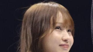 「世界一可愛い」24歳グラドル森脇梨々夏に熱視線　ラウンドガールでノースリ美スタイルを披露
