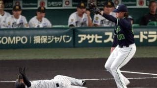 阪神まさか　初回に近本、中野が続けて走塁死