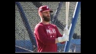 フィリーズ、驚異の粘りで延長戦制して逆王手　エースのブチ切れ絶叫で打線奮起　八回にシュワバーとハーパーが２者連発　延長十回ボームが決勝弾　ブレーブス本拠地に悲鳴と歓喜