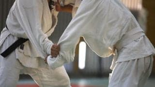 アジア大会柔道で衝撃事態　中国選手が日本・前田凛に噛みつき反則負け　歯型くっきり・・・コーチからは「反則、反則」の声　中国選手は不満訴え