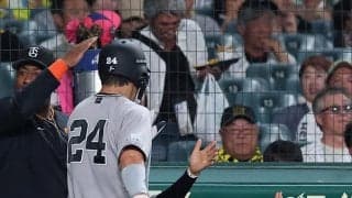 巨人が先制！竹丸が３イニング連続のピンチ脱出→村上を攻略　阪神・岡田彰布顧問「左バッターは引っ張らないね。対策やってるよね」