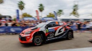 WRCサルディニア：チームメイトでタイトルを争うトヨタ勢はトップ4独占スタート