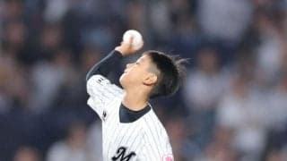 ロッテ　角中ジュニアが始球式＆場内アナウンス「ぼくたちのお父さん」「ヒット打ってね」夫人は涙をぬぐう