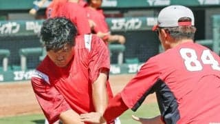 広島・末包　フォーム修正　新井コーチが直接指導「飛距離も自分が思っている以上に飛んだ」