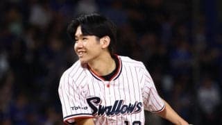 ヤクルト　石川の引退試合で２人の息子が登場　ともに高身長　ヤクルトのレジェンドＯＢも紹介「石川より全然でかいんです」
