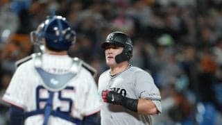 【巨人】リチャードの走塁にヒヤリ　走塁時に足を引きずる様子も、次の回は軽快な足取り