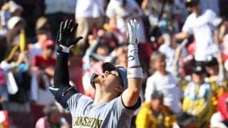 阪神・佐藤輝　ホームランを打つと必ず天に指さすでしょ　あいさつしてるんだと思うの「じいちゃん、ありがとう」みたいに【祖母・美智恵さん手記】  