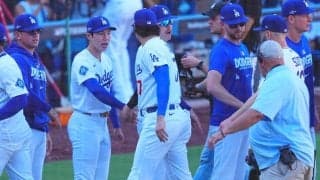 ド軍戦中継で疑問の声「ガラガラじゃない？」　地区S初戦なのに…発表5万人超も「何が起きてる」