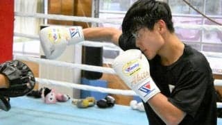 高校生ボクサーは世界王者の背中追う　奈良県立王寺工業の上窪選手