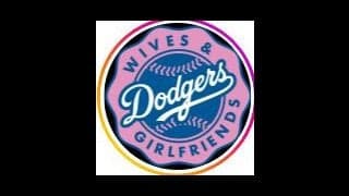 大谷翔平の妻・真美子夫人も観戦　ドジャース奥様会が集結しPS初戦勝利を後押し