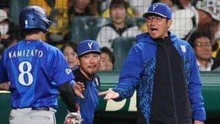DeNA相川亮二監督が来季も続投へ　1年目はリーグ3位でCS進出