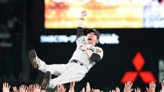 阪神・藤川監督　胴上げ前の内幕を明かす「ルーカスとか来てくれようとしてんですけどやめて下さいと（笑）」
