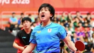 【卓球】相次ぐフラッシュ妨害に審判警告　張本智和が“異様空気”の２回戦を突破／チャイナＳ