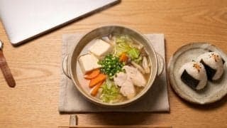 ダイエット中の夜食はどう選ぶ？残業する日の対策と栄養士おすすめ簡単レシピ