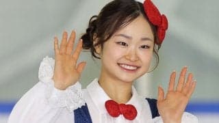 「最高に可愛い」17歳フィギュア女子、エキシビ“新衣装”に反響　人気キャラとコラボ「なんですか！このかわいいツーショ」