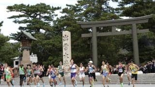【出雲駅伝】沿道に人気芸人「やっぱりご本人でしたか」真っ黄色のTシャツ姿で生中継に映り込む