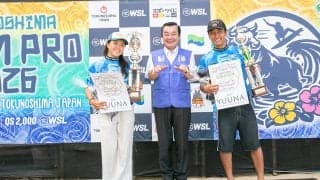 安室丈＆佐藤李が徳之島QS2000を制覇！パワフルな波のなかで繰り広げられた熱戦