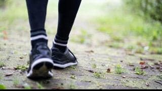 毎日30分歩くと「最初に」何が変わる？1ヶ月続けた場合