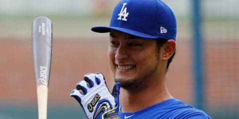 LA紙がダルビッシュの巨体に驚嘆「彼は巨大だ。本当に、本当に巨大だ」