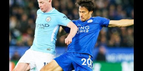 岡崎慎司、４－３－３のMF起用。レスター変革の荒波に居場所はあるか