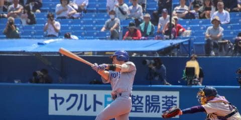 辻居(3年/栄光学園)の先頭打者本塁打で幸先よく先制するも自滅【東京大学野球部】