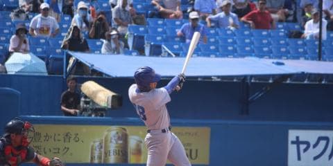 先制点守りきれず