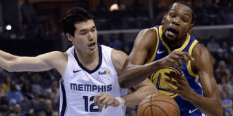 渡邊雄太がＮＢＡで生きる道。今季で自信は得た。来季の課題も明確だ