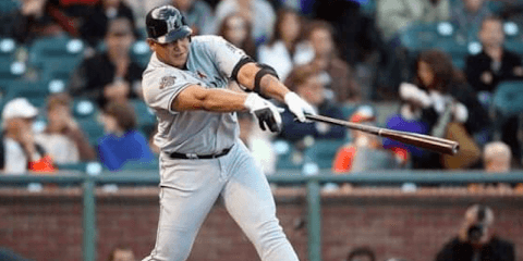 「申告敬遠が野球じゃない理由」MLB3冠王の“敬遠打ち”に再脚光「恋しい」