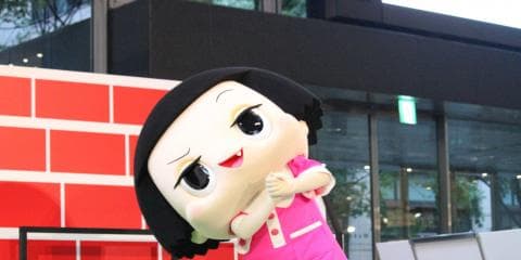 ボーッと生きてんんじゃねーよ！チコちゃんが丸の内ラグビーイベントに登場