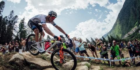 山本は今季自己最高の46位 女子は1/100秒差で決着　MTBワールドカップXCO第5戦