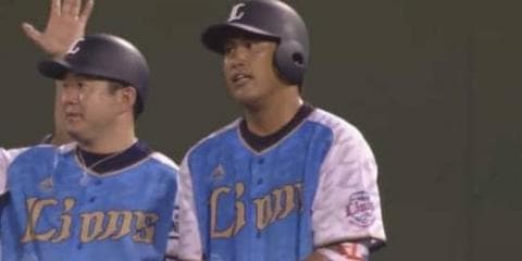 西武12年目の中田がプロ初ヒット「やっとヒットがでました」